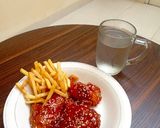 Foto langkah ke 7 dari resep Ayam Goreng Madu Pedas / Yangnyeom Chikin.