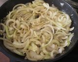 Foto del paso 4 de la receta: Hígado encebollado, como debe sér.......Aúnque se me piante el lagrimónnn!!!