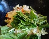 Foto langkah ke 6 dari resep CAPCAI GORENG 🥦🥬🧅🧄🥖🥖.