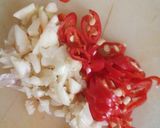 A picture of step 5 of Spicy Raw Papaya Salad.