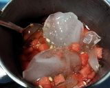 Foto langkah ke 3 dari resep Es sirup semangka.