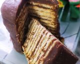 A picture of step 5 of Choco Marie Gold Cake.