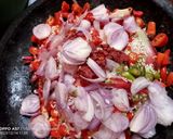 Foto langkah ke 7 dari resep Sambal Matah Bunga Kecombrang.
