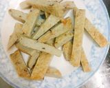 Hình bước làm 1 của món Chả cá Phú Yên xào cà chua