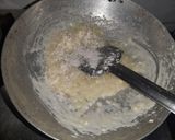 उपवासाचा साबुदाणा हलवा (upwasacha sabudana halwa recipe in marathi) रेसिपी स्टेप 3 फोटो 