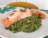Foto del paso 3 de la receta: Salmón al vapor con pesto de aguacate
