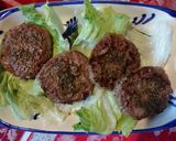 A picture of step 3 of Oregano Garlic Burgers.