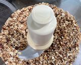 A picture of step 3 of No-Bake Nutty Energy Balls.