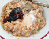 Foto langkah ke 2 dari resep Steam Kol Gulung Isi Ayam Udang.