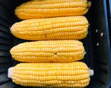 Hình bước làm 1 của món Bắp nướng mỡ hành