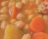 Foto del paso 5 de la receta: Potaje de garbanzos con Jibia o choco (olla rápida)