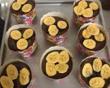 Foto langkah ke 5 dari resep Banana Choco Chips Muffin.