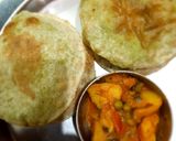 A picture of step 6 of Matar kachori.