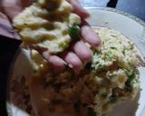 A picture of step 2 of Potato cheese balls.