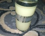 A picture of step 3 of Pineapple and Coconut Juice.