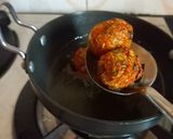 A picture of step 3 of Fried Rice with Manchurian.