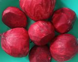 બીટના લાડુ(Beetroot ladoo recipe in gujarati) રેસીપી સ્ટેપ1ફોટો