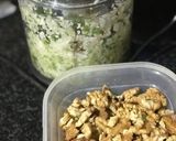 A picture of step 2 of Kashmiri 'Kashur Muĵi Cxueţ': Walnuts & Radish Chutney.