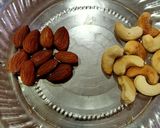 जवसाचे लाडू (Javasache Ladoo Recipe In Marathi) रेसिपी स्टेप 4 फोटो 