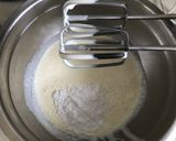 A picture of step 2 of Eggless Mango Mousse.