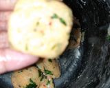 A picture of step 2 of Spicy potato dice.