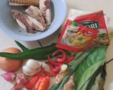 Foto langkah ke 1 dari resep Cuek Tongkol Suwir + Tempe Sambel Korek Ala Yunita.