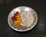 A picture of step 4 of Dry Coconut Chutney.