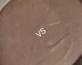 A picture of step 4 of Dark Chocolate Cake with Strawberry Cream.