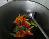 Foto langkah ke 1 dari resep Sambal sari laut / kemangi.