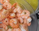 Foto langkah ke 2 dari resep Udang Saus Mentega.