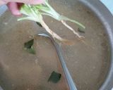 Gambar langkah 4 resipi Bihun Tomyam Putih.
