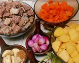 Foto langkah ke 1 dari resep Soto Betawi.
