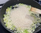 Foto del paso 5 de la receta: Risotto de setas