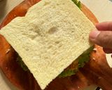 Foto langkah ke 5 dari resep Easy Spicy Sandwich.