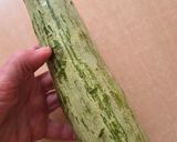 Foto del paso 1 de la receta: Snack saludable de zucchini 🥒Zapallito largo horneado con aceite de oliva virgen extra y especias