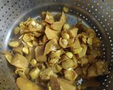 A picture of step 4 of Kathal ki sabzi.