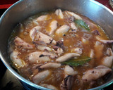 Foto del paso 4 de la receta: Calamares con habitas