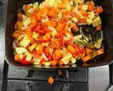 Foto del paso 3 de la receta: 🍗🍗Pechugas con verduritas. 🥕🫑