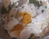 A picture of step 1 of Kadhi pakoda.