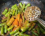 झटपट हरी मिर्च का अचार (Jhatpat hari mirch ka achar recipe in hindi) रेसिपी चरण 3 फोटो
