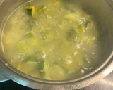 Foto del paso 3 de la receta: Crema de calabacín con jengibre y tomillo