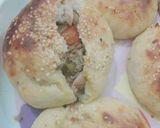 A picture of step 5 of Turkish baeety buns.