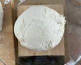 Foto del passaggio 7 della ricetta Pizza in teglia (2 teglie 30x40)