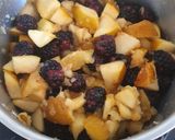 Foto del paso 4 de la receta Crumble de manzana con moras