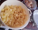 Foto del paso 1 de la receta: Pejerreyes falsos con papas y tomate