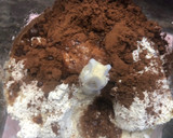 Foto del paso 1 de la receta: Bizcochito de choco con frutos rojos saludable