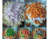 A picture of step 1 of Aloo Pizza Square.