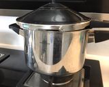 A picture of step 1 of Bu’s famous quick and healthy refried beans.