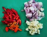 Foto langkah ke 1 dari resep Tumis Bakso Buncis.