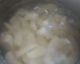 A picture of step 1 of Glaze honey chilli potatoes.